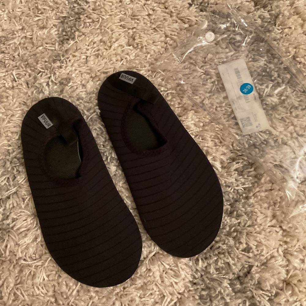 VIFUUR Water‎ Sports Unisex Shoes Black Slip On Quick Dry Beach Pool EU 38/39